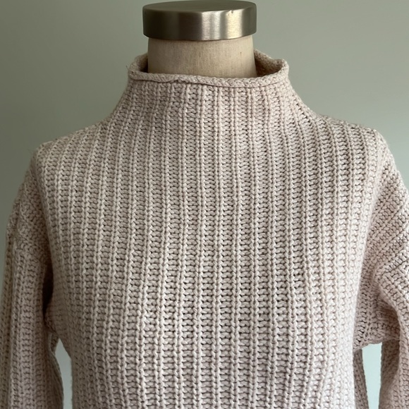 Madewell Cropped Sweater - Picture 2 of 9